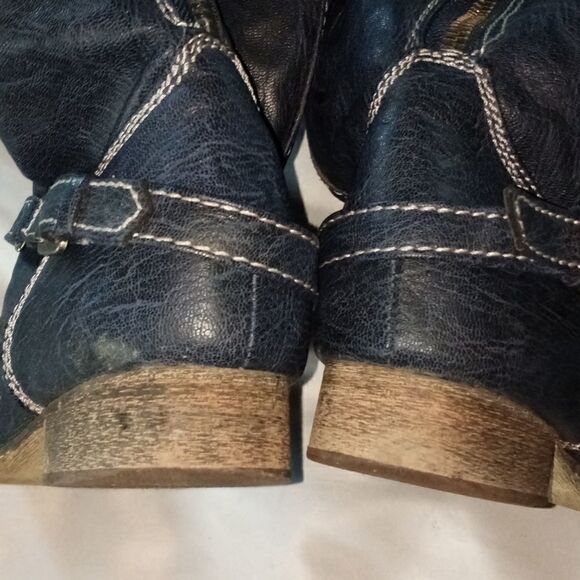 Ladies Designer Boots by BRECKELLE - Picture 14 of 16